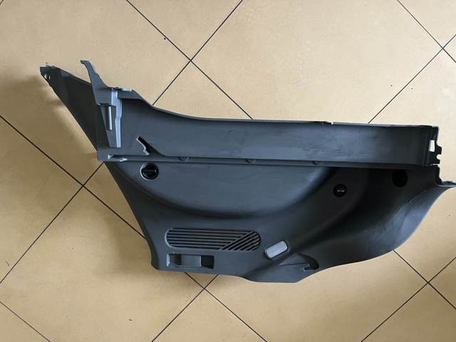 Облицювання багажного відсіку, ліва 85730GI100YGN HYUNDAI