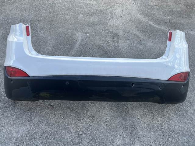 Бампер задній 866112Y000 HYUNDAI