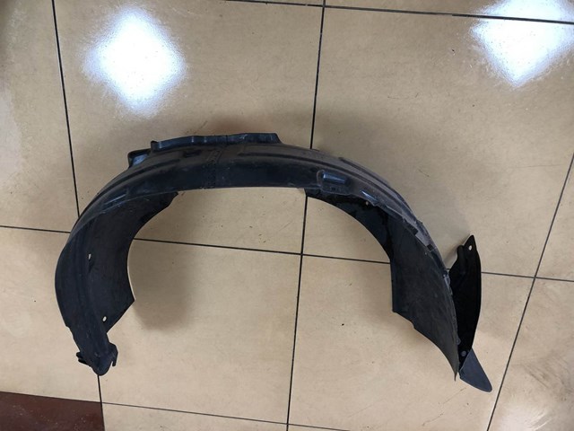 Подкрильнікі переднього крила, правий 868202P000 HYUNDAI