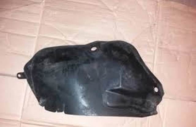 Підкрилок задній правий 868221C000 HYUNDAI