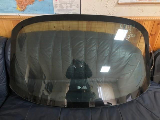 Заднє стекло 871102T010 HYUNDAI