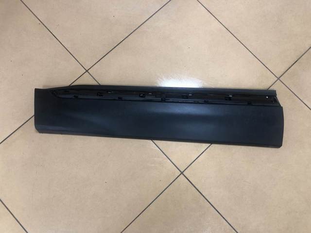 Молдинг передньої лівої двері 87721S1200SCR HYUNDAI