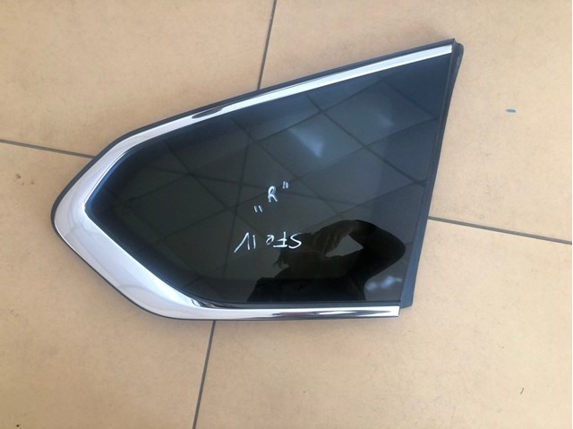 Стукло багажника, праве 87820S1000 HYUNDAI