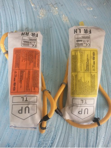 Подушка переднього сидіння 88920D3000 HYUNDAI