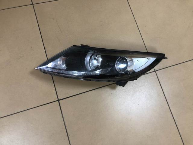 Фара ліва передня 921013U270 HYUNDAI
