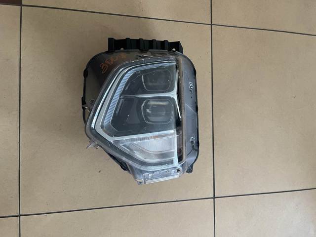 Фара ліва передня 92101S1100 HYUNDAI