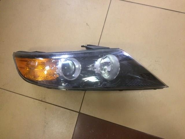 Права блок фара 921022P150 HYUNDAI