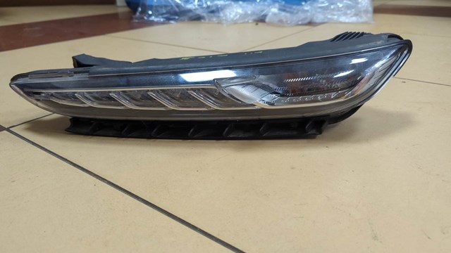 Фара денного світла, ліва 92207J9000 HYUNDAI