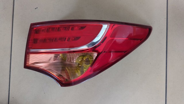 Ліхтар задній правий, зовнішній 924022W130 HYUNDAI