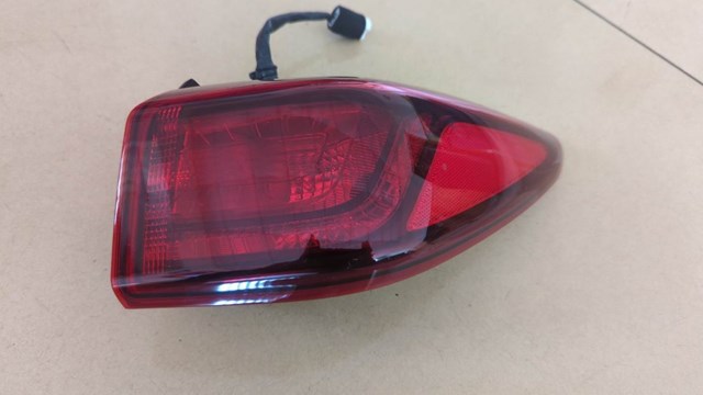 Стоп задній 92402J9000 HYUNDAI