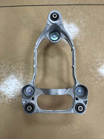 Кронштейн компресора кондиціонера 97703GI000 HYUNDAI