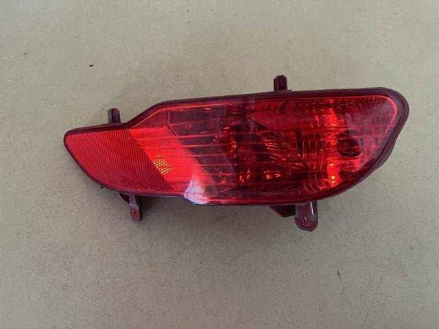 Фара протитуманна задня 9811981980 PEUGEOT