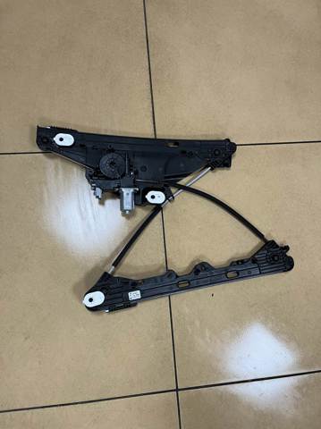 Склопідйомник передньої правої двері 9828130680 PEUGEOT
