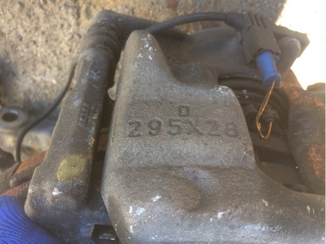Супорт тормзной A0004216981 MERCEDES