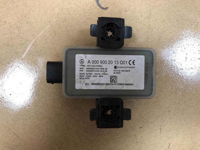 Блок системи контролю тиску в шинах A0009002013 MERCEDES