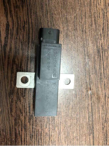 Реле високого струму A0035421819 MERCEDES