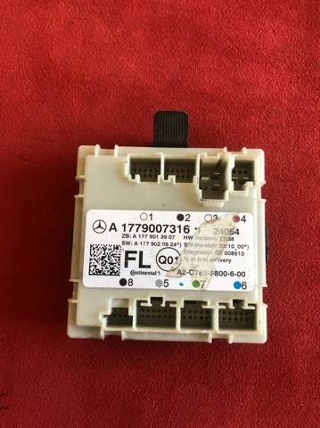 Блок комфорту передніх дверей A1779007316 MERCEDES