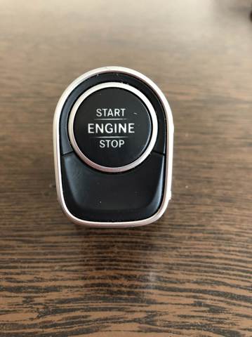 Кнопка запуску двигуна A1779051201 MERCEDES