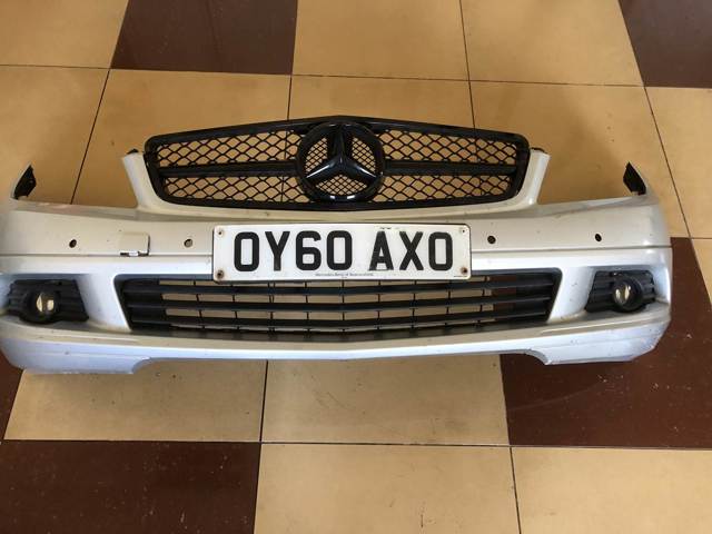 Бампер передній A2048850025 MERCEDES