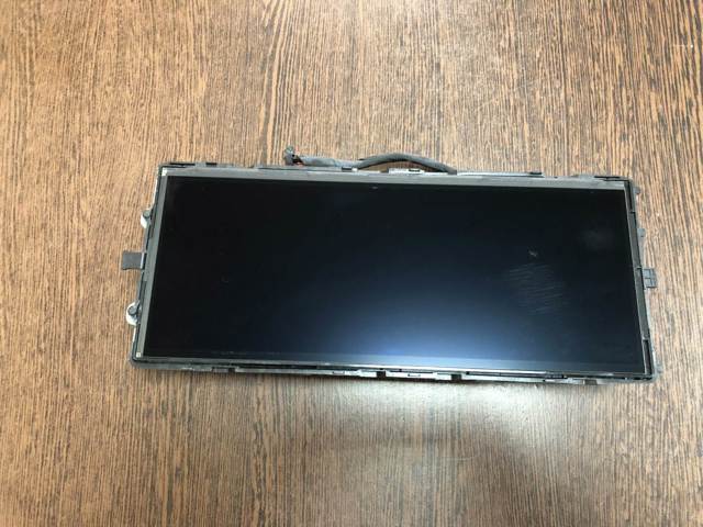 Дисплей бортового комп'ютера A2139009220 MERCEDES