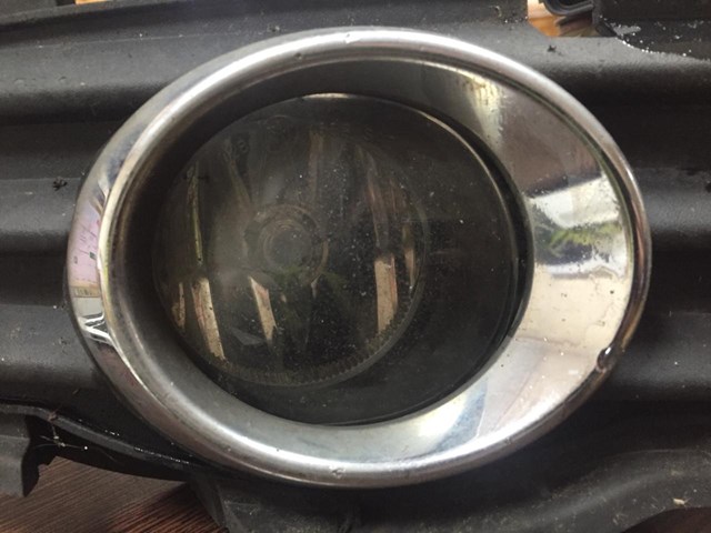 Туманка права A2518200856 MERCEDES