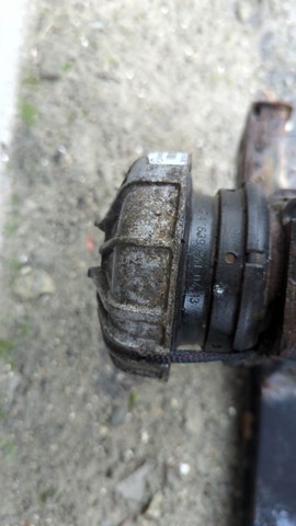 Подушка двигуна передня A6392410413 MERCEDES