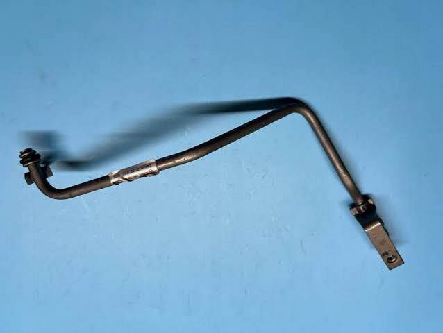 Подача масляна труба A6511800320 MERCEDES