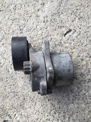 Натягувач приводного ременя A6512001770 MERCEDES