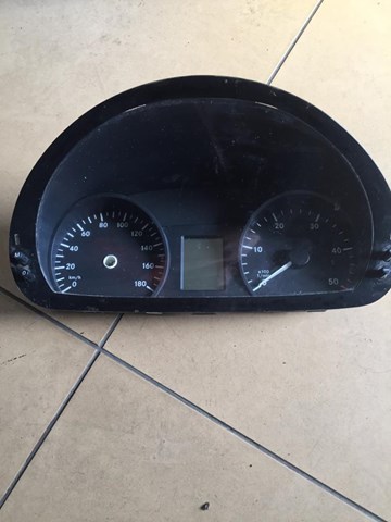 Щиток приладів (комбінація) A9064468221 MERCEDES