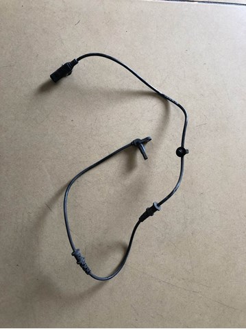Датчик АБС (ABS) передній A9069050601 MERCEDES
