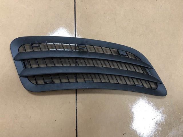 Огорожа, рамка під лобове скло A9108360300 MERCEDES