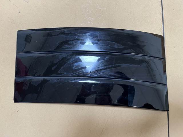 Накладка передніх лівих дверей CK5220939AA LAND ROVER