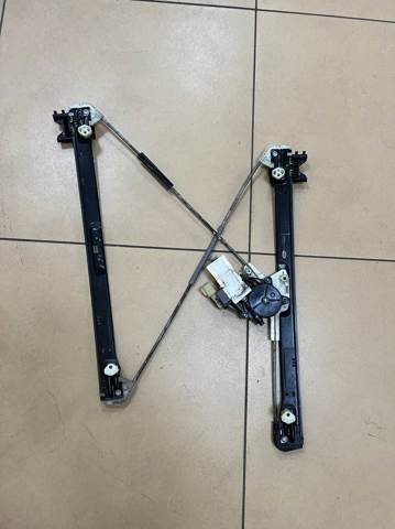 Підйомник механічний вітрового скла CK5223201AJ LAND ROVER
