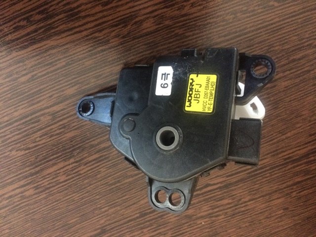Двигун заслінки печі D267EBAAA01 HYUNDAI