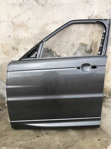 Двері кабіни LR044227 LAND ROVER