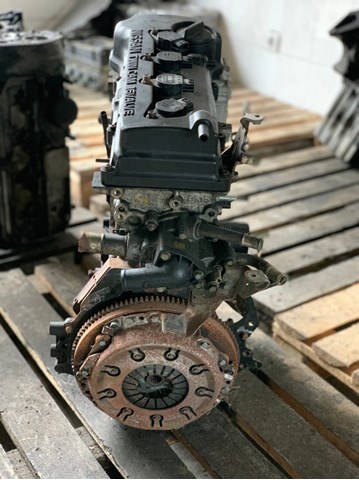 Двигатель ( мотор без навесного оборудования ) QG15