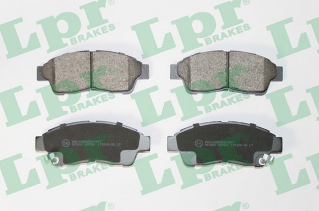 Колодки передні 05P561 LPR