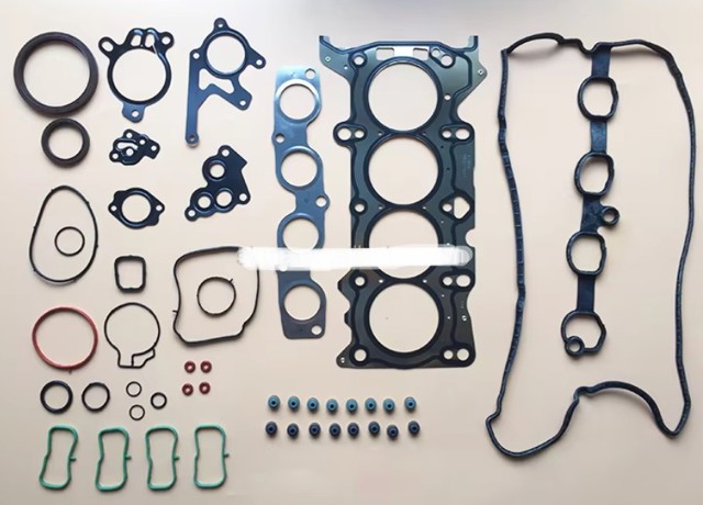 Комплект прокладок двигуна 8LAA10271C MAZDA