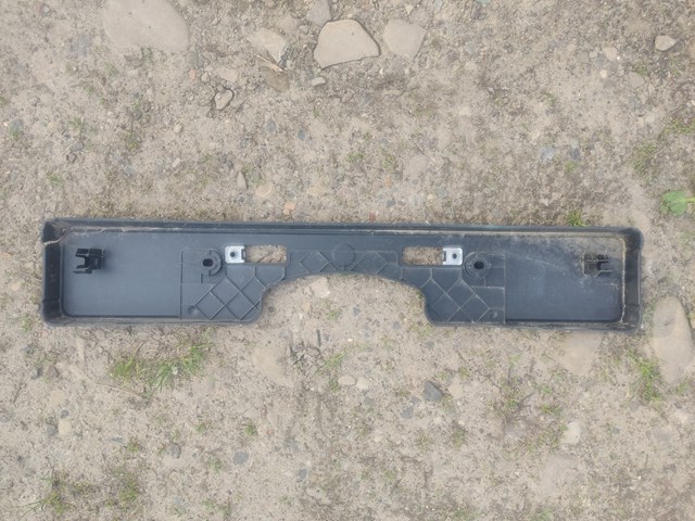 Кріплення переднього номера автомобіля 52114F4110 TOYOTA