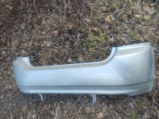 Бампер задній 5215902240 TOYOTA
