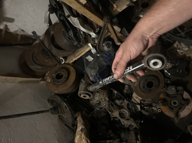 Тяга поперечна задньої підвіски 52345TA0A00 HONDA