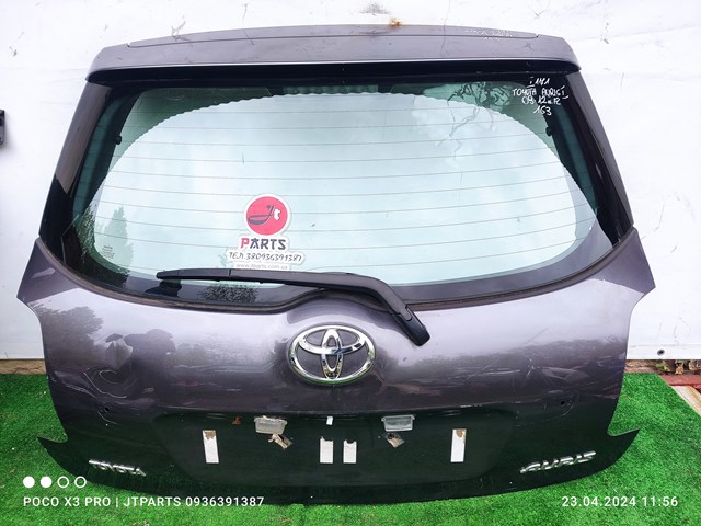 Двері багажника 6700502200 TOYOTA
