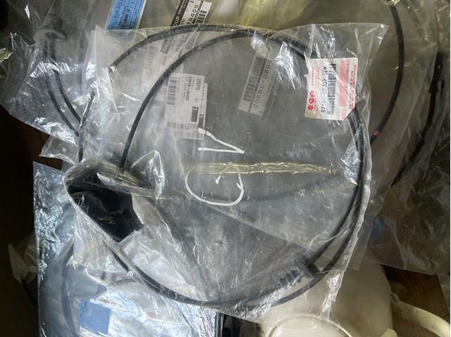 Трос капота з ручкою 8216065J025PK SUZUKI