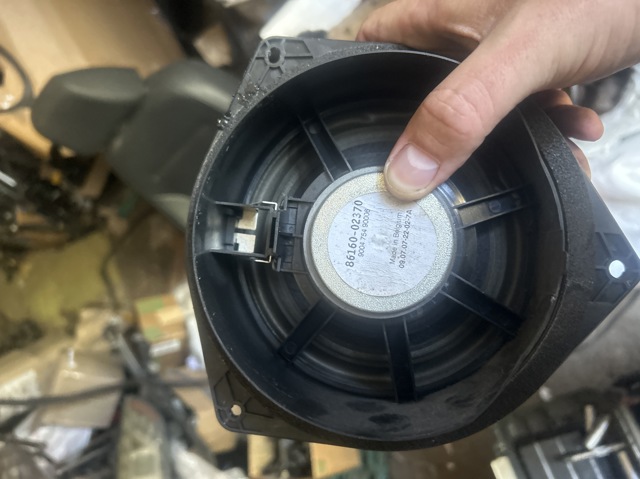Динамік передньої двері 8616002370 TOYOTA