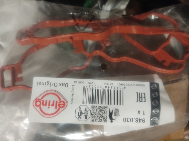 Прокладка впускного колектора Volkswagen Tiguan Allspace 