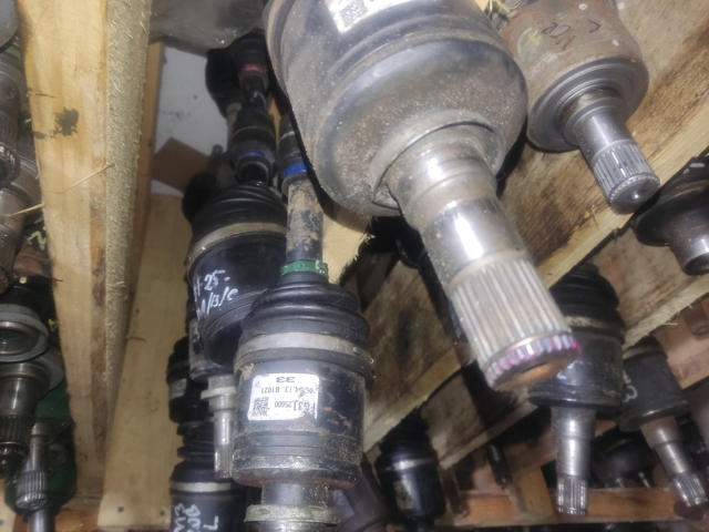 Привід лівий FG3125600 MAZDA