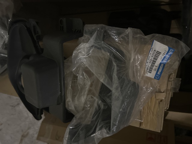 Кронштейн замку капоту GHR1501C0A MAZDA
