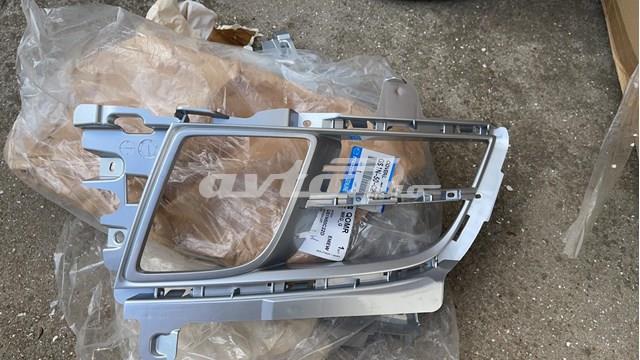 Заглушка ПТФ бампера переднього ліва GS1N50C22D MAZDA