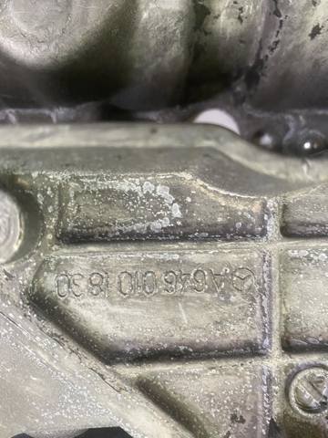 Кришка клапанів A6460101830 MERCEDES