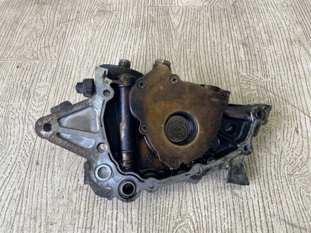 Помпа охолодження Mitsubishi Pajero PININ